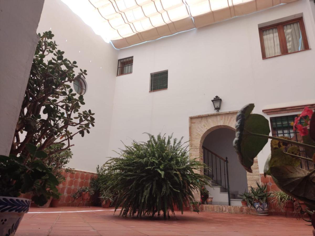 Entretorres. Casa-Duplex En Centro Historico. Apartment Carmona  Bagian luar foto