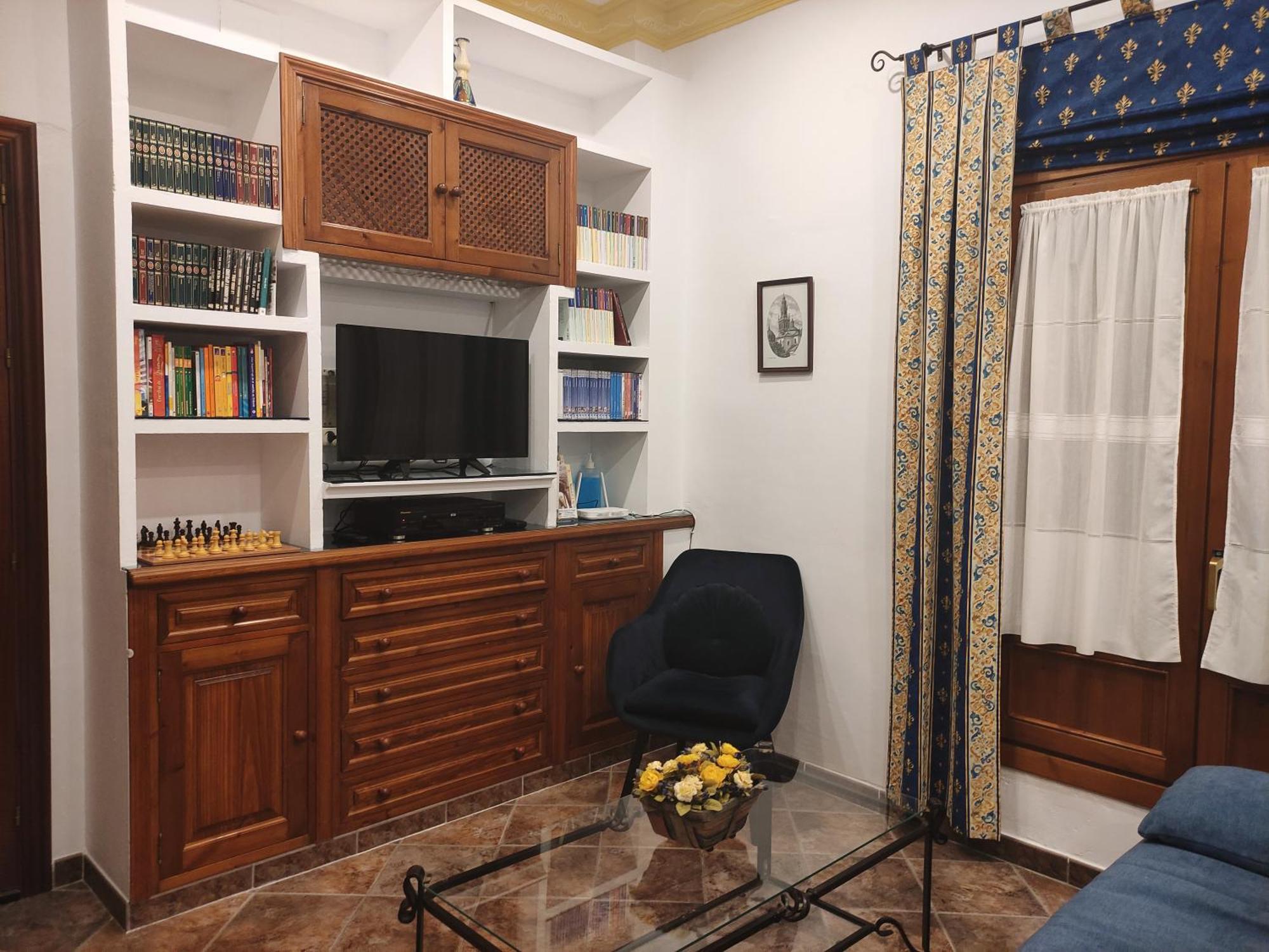 Entretorres. Casa-Duplex En Centro Historico. Apartment Carmona  Bagian luar foto